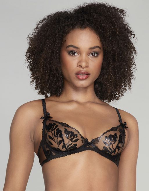 https://www.agentprovocateur.com/tco-images/unsafe/513x654/filters:upscale():fill(white):quality(80)/https://www.agentprovocateur.com/static/media/catalog/product/1/0/107489_ecom_01_a.jpg